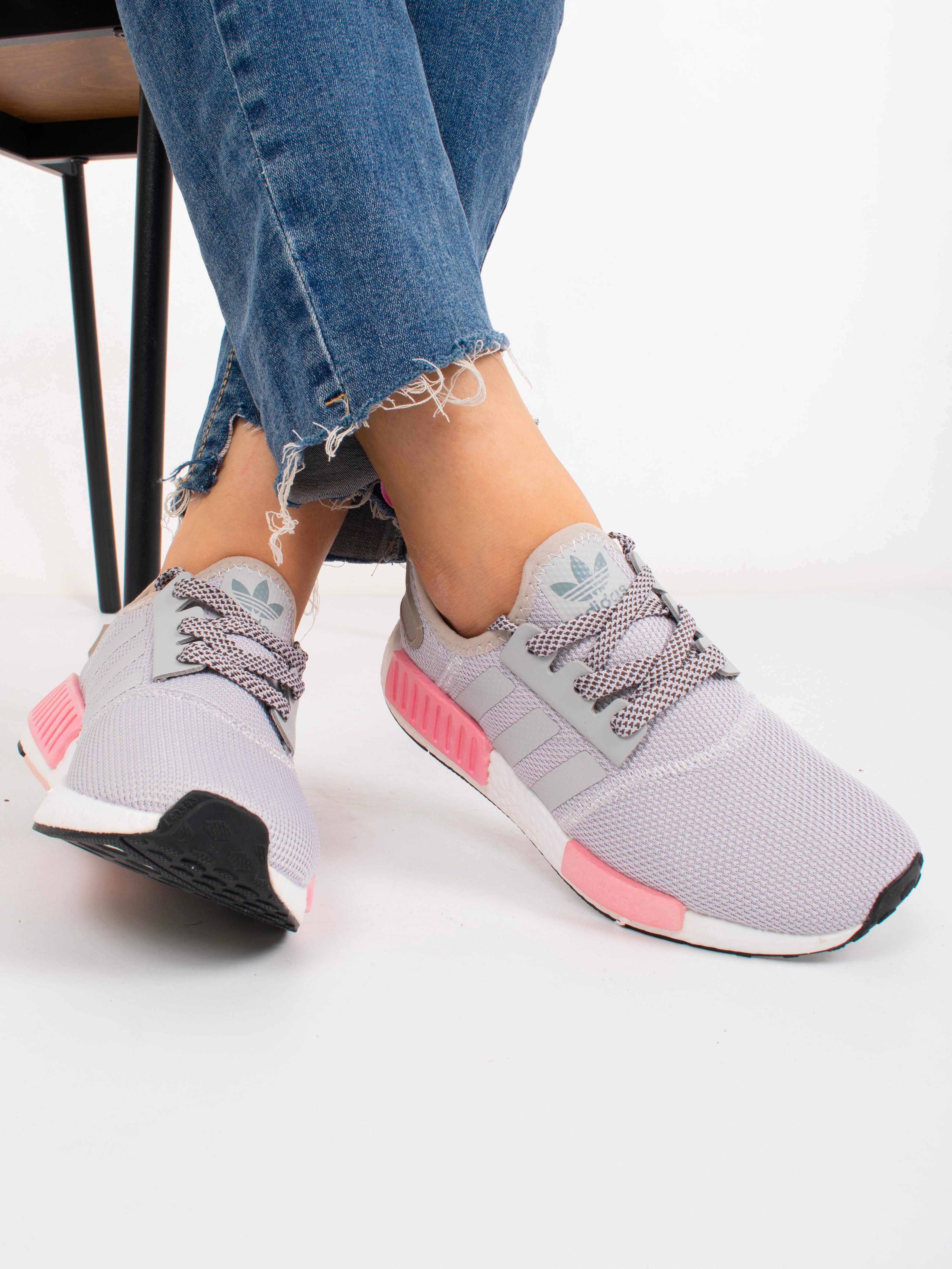 adidas nmd grey pink