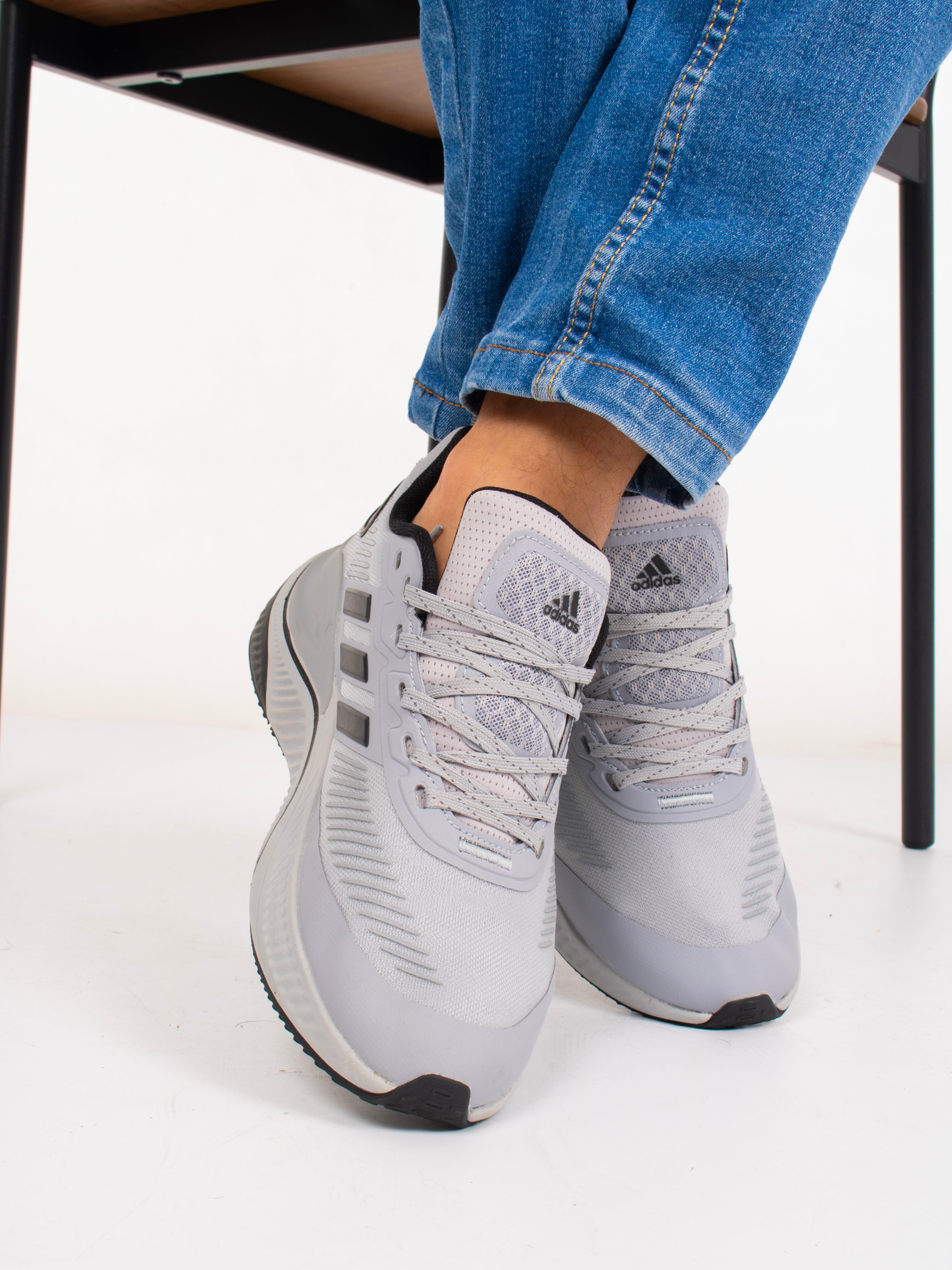 Adidas Bounce Grey
