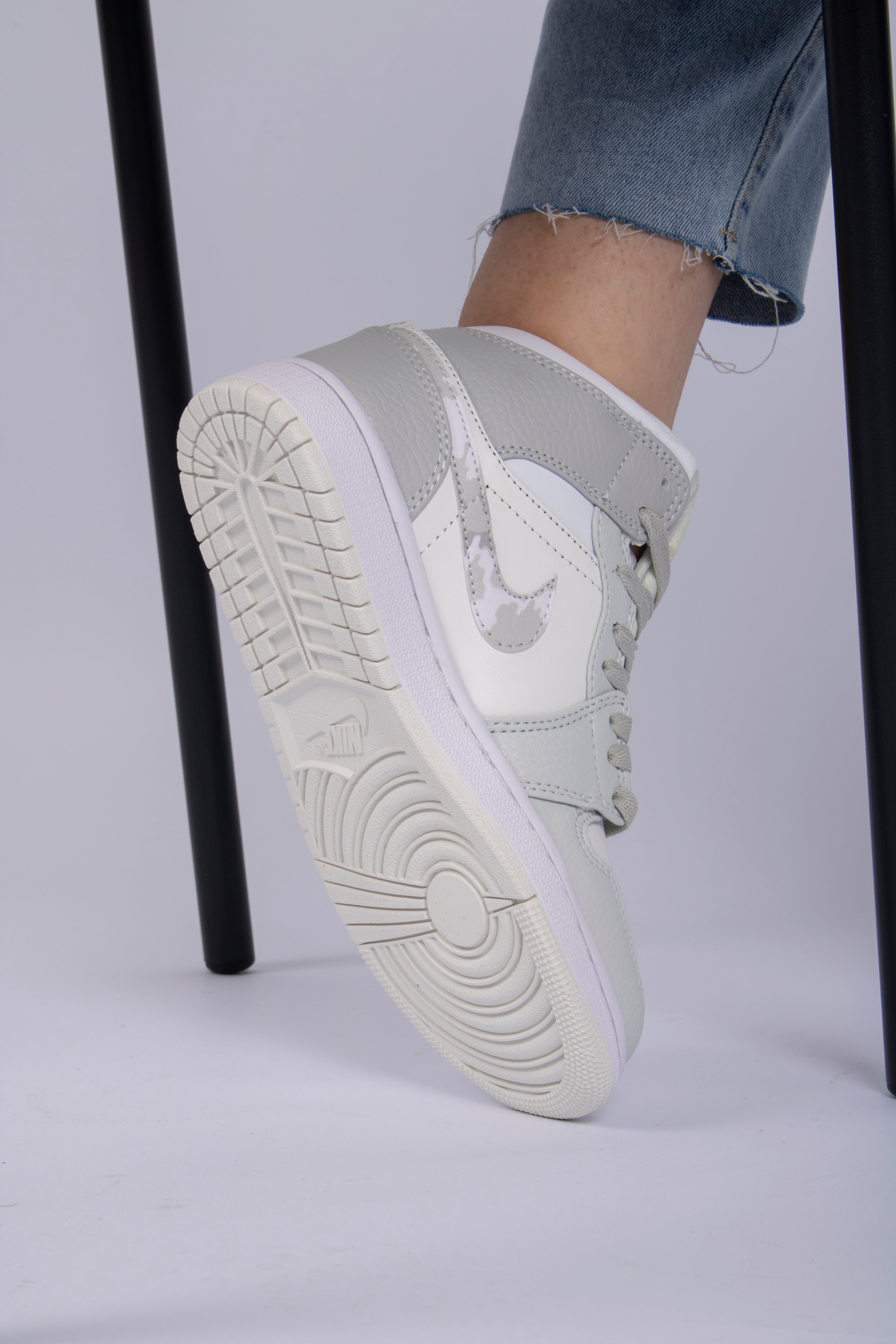 Nike Air Jordan 1 OG “Grey Camo”