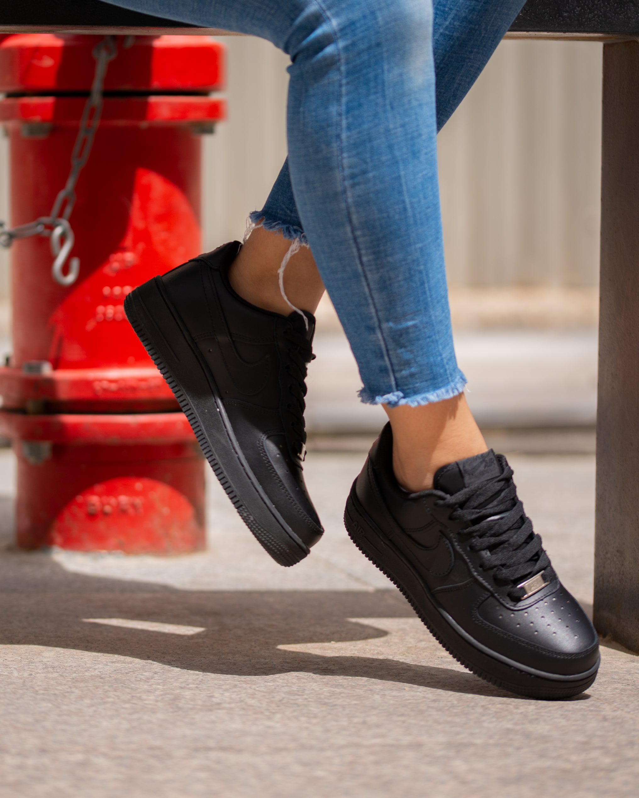 Nike Air Force 1 LOW ALL BLACK