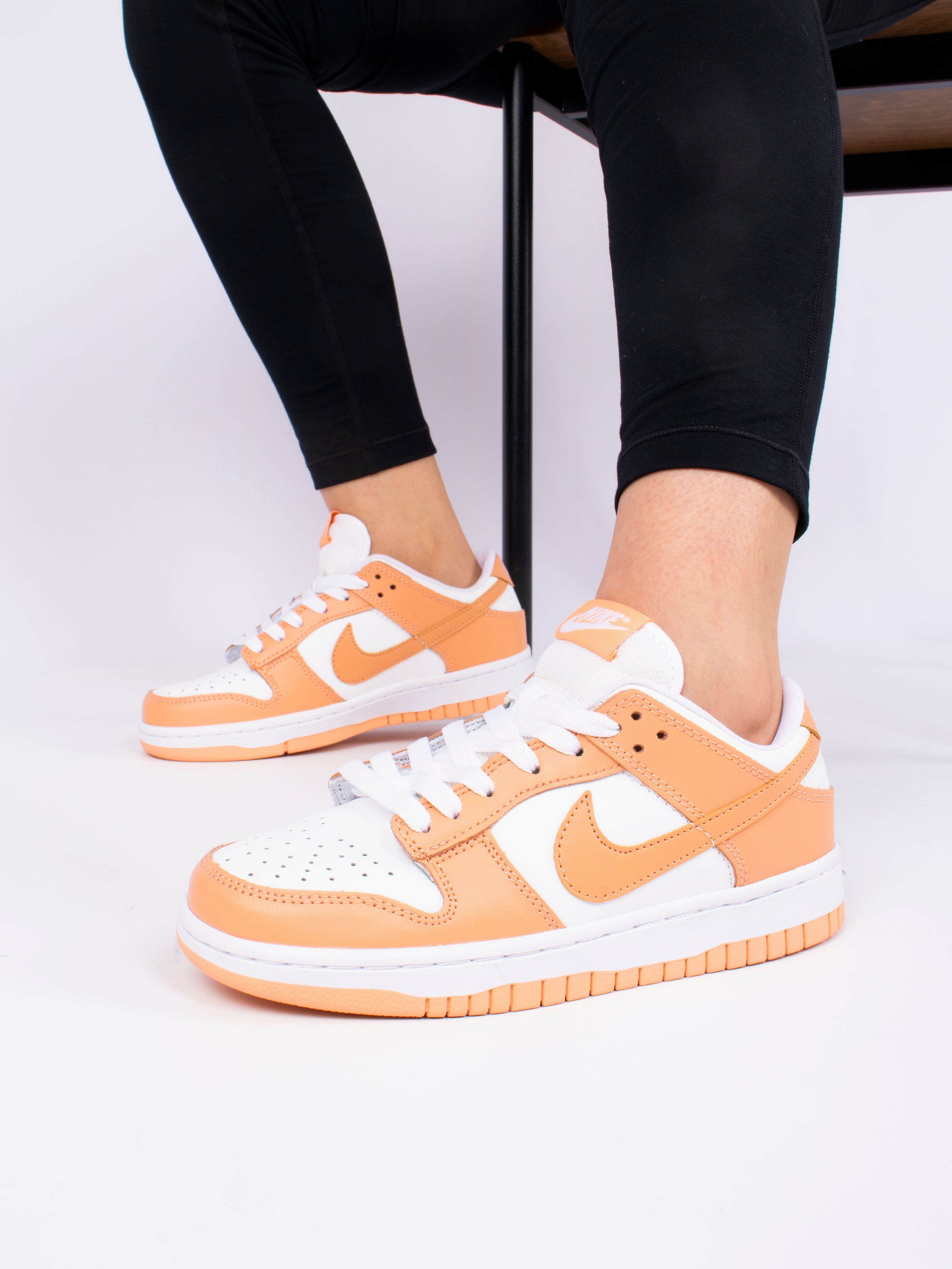 Nike Dunk low peach