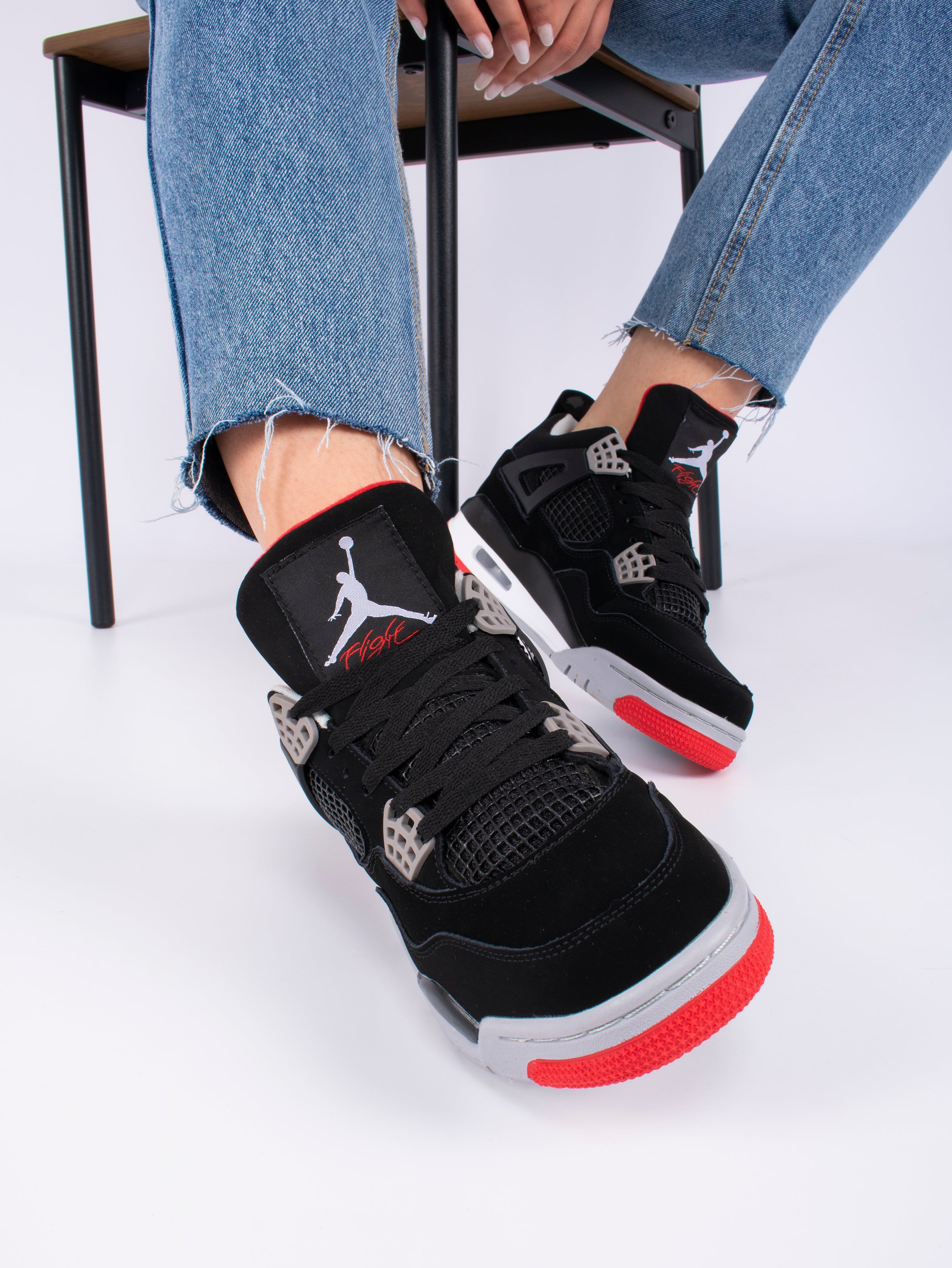 Nike  Air Jordan 4 “Bred”