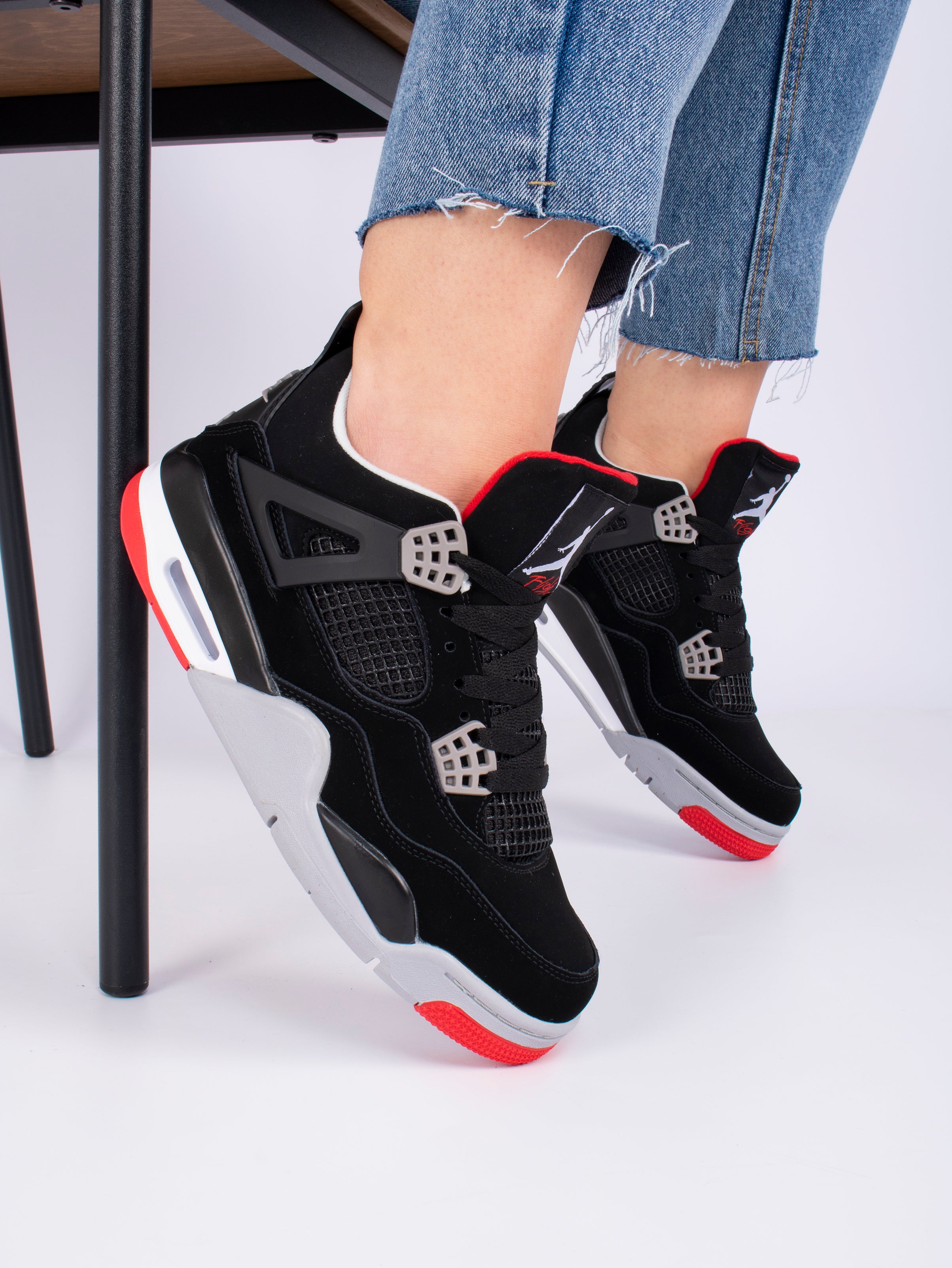 Nike  Air Jordan 4 “Bred”