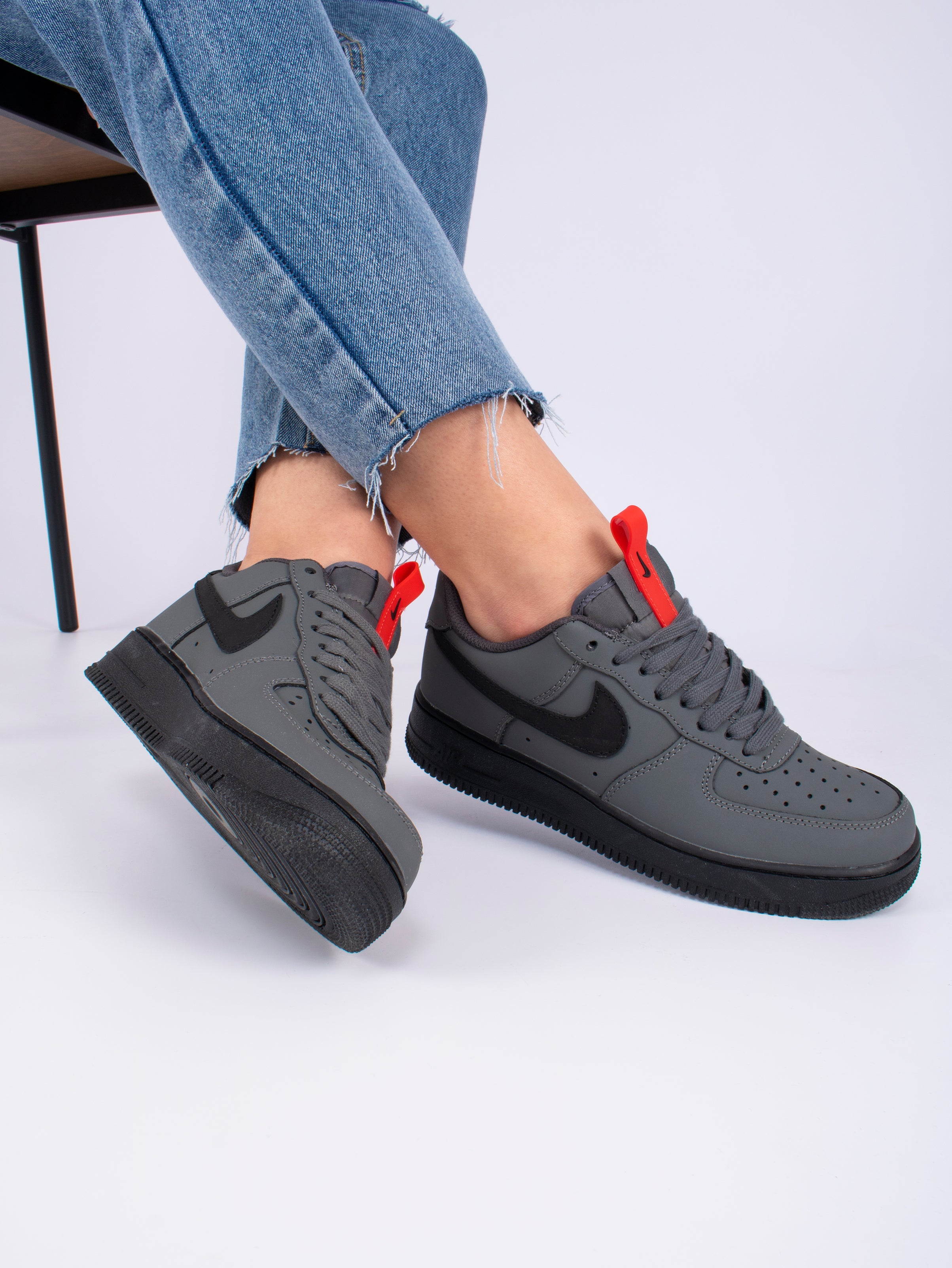 Nike air force low anthracite (Dark grey / red)