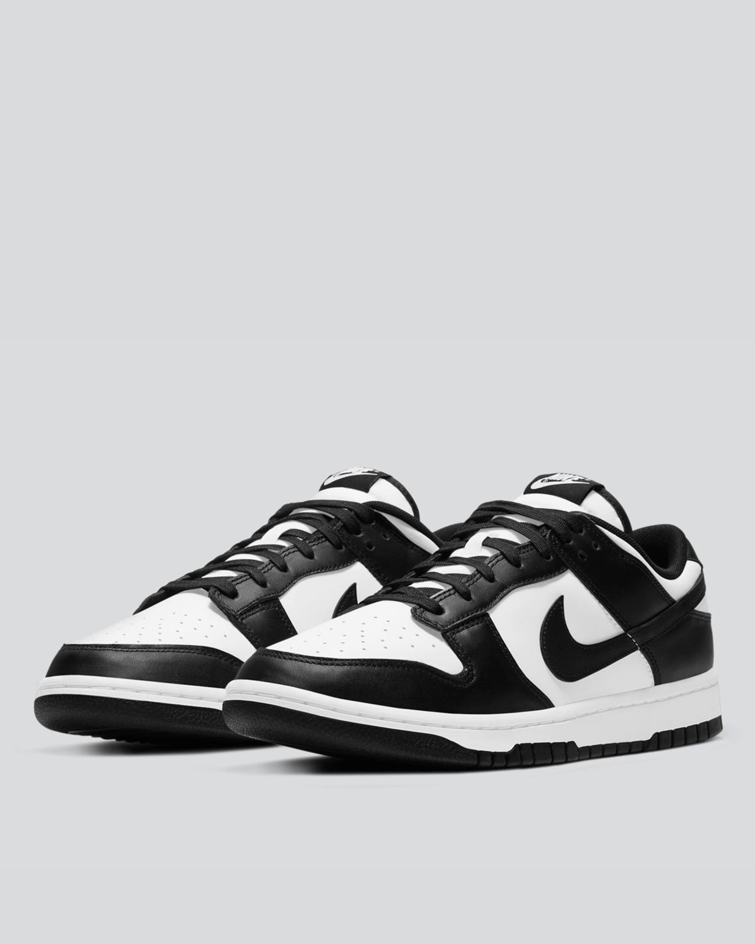 Nike Dunk Low In “White/Black”